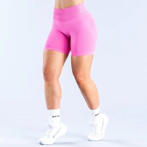DFYNE Impact Shorts 4.5” in Blossom